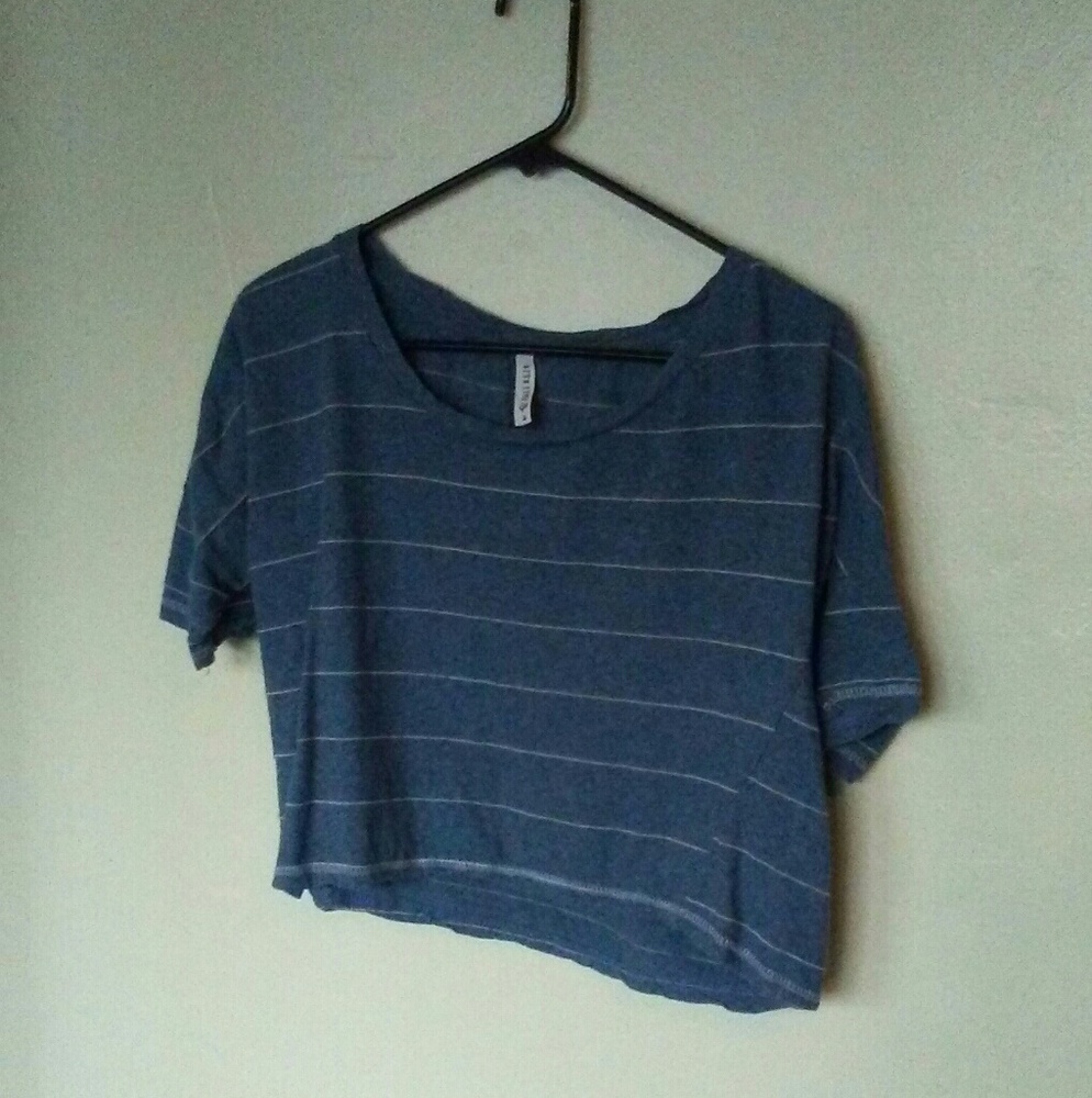 crop top